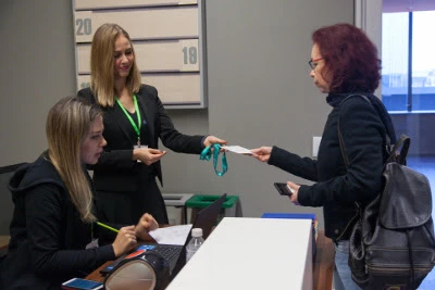 Jane Audrei chegando ao Google.